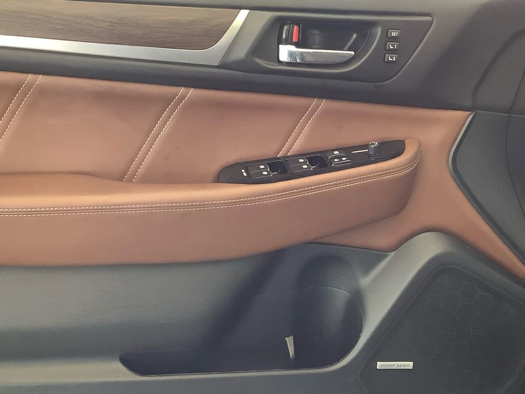 Used 2018 Subaru Outback 2.5i Touring image 12