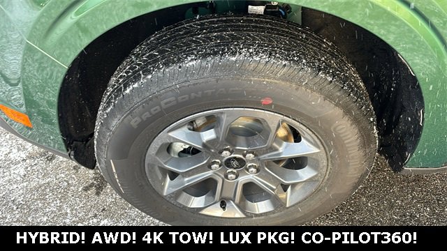 New 2025 Ford Maverick XLT w/ Equipment Group 301A image 32