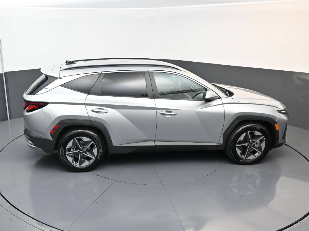 Certified 2025 Hyundai Tucson SEL FWD image 15