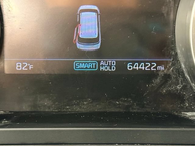 Used 2023 Kia Carnival LX FWD image 26