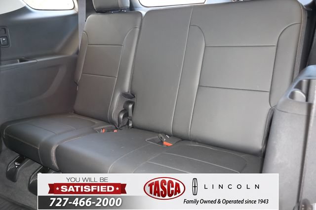 Used 2020 Chevrolet Traverse RS w/ LPO, Floor Liner Package FWD image 15