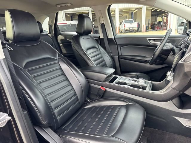 Used 2022 Ford Edge SEL image 15