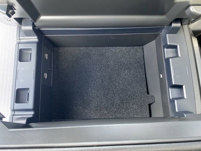 Certified 2025 MAZDA CX-70 Plug-In Hybrid w/ Premium Plus image 24