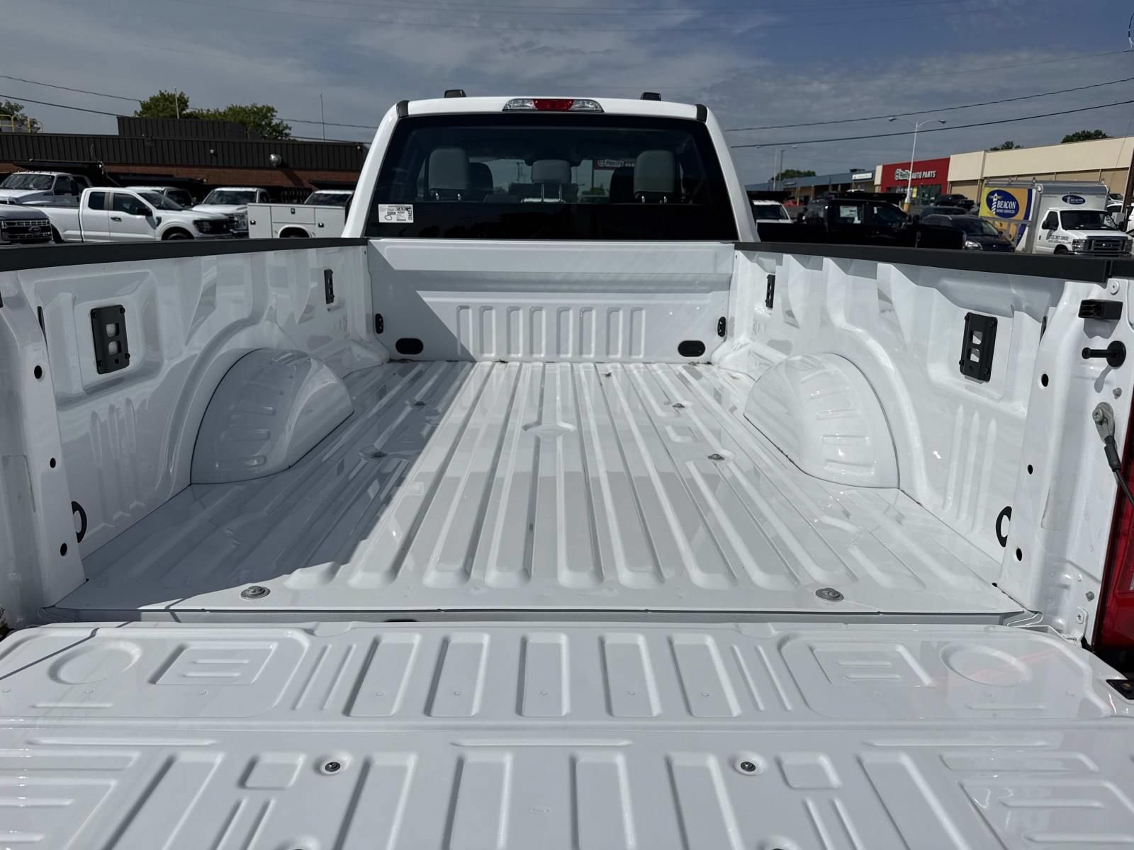 New 2026 Ford F250 XL w/ FX4 Off-Road Package AWD/4WD image 12