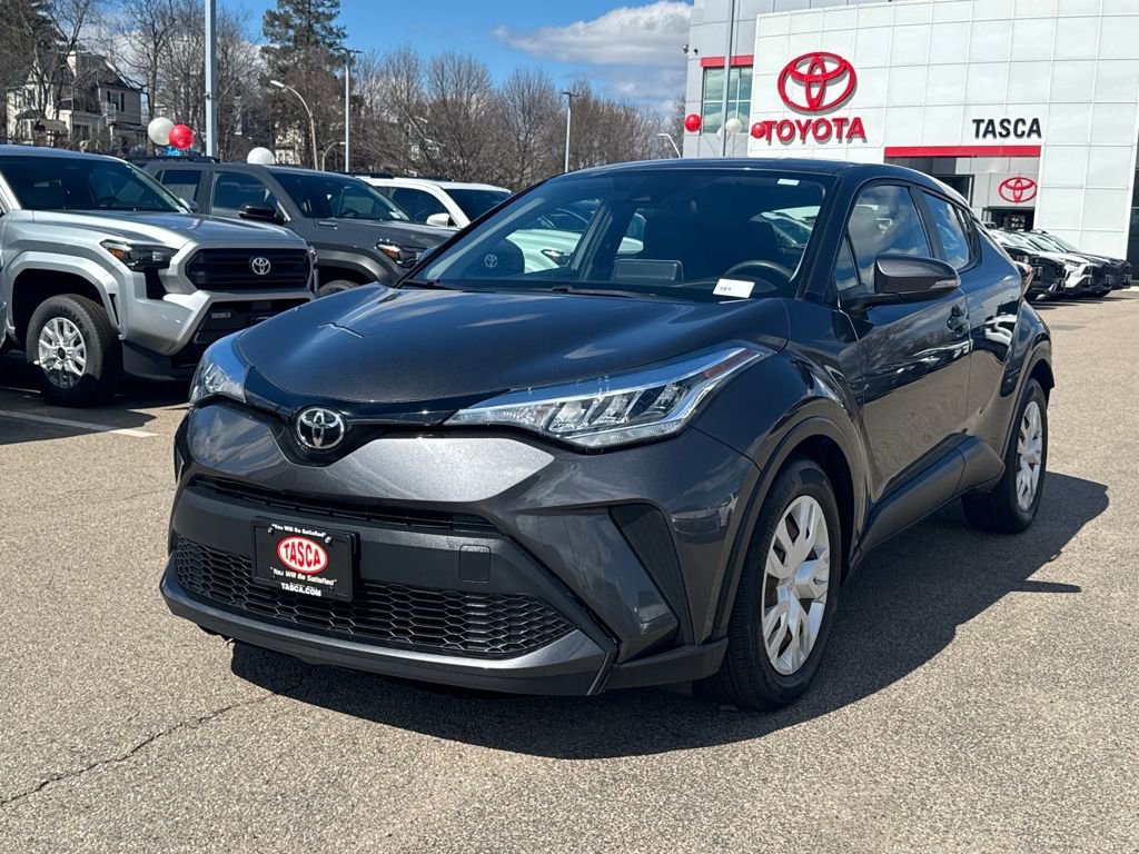 Used 2021 Toyota C-HR LE image 3