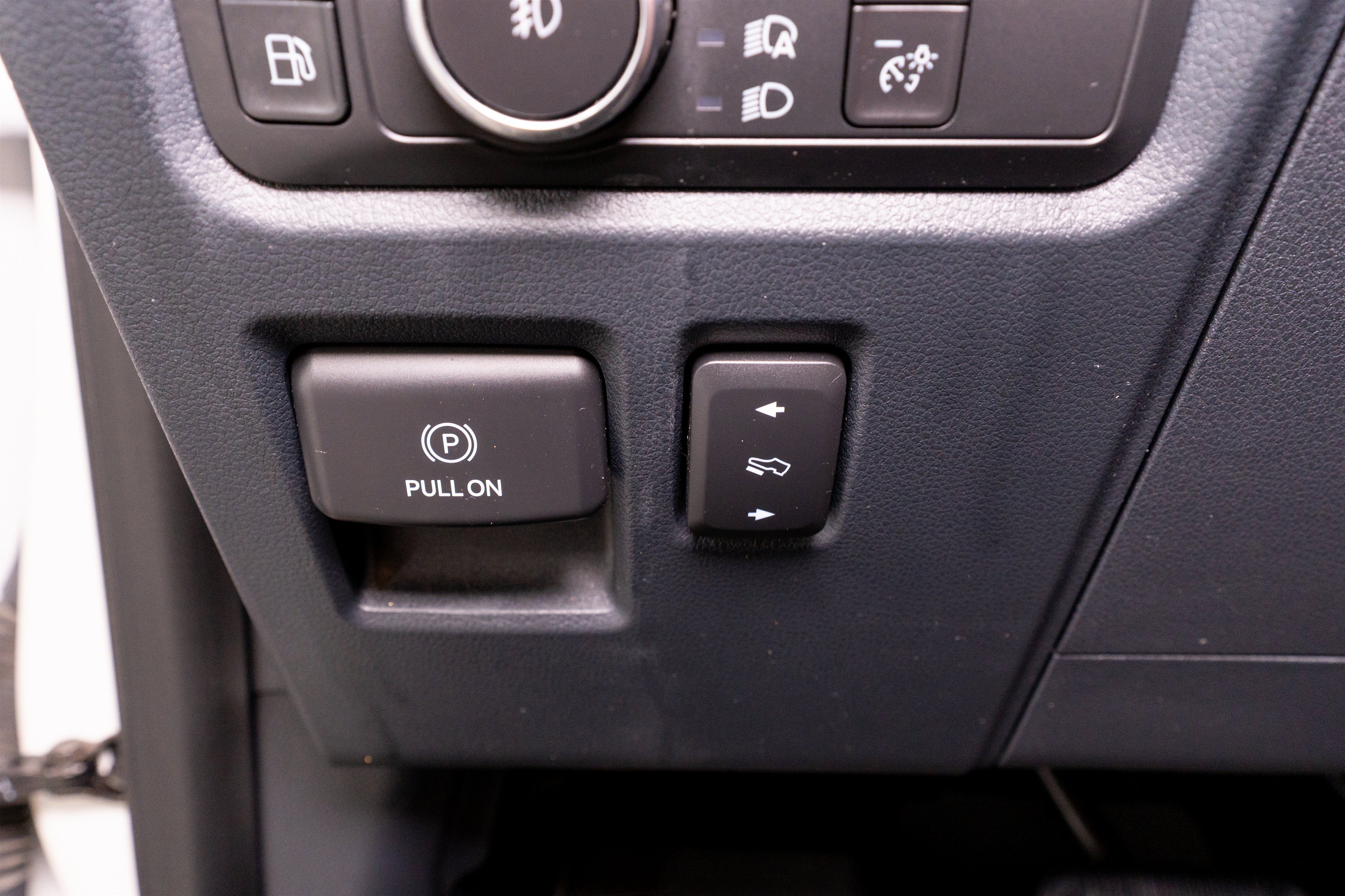 Used 2022 Ford F150 Lariat AWD/4WD image 40