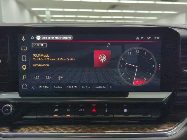 Used 2025 GMC Sierra 1500 Elevation w/ Preferred Package AWD/4WD image 15