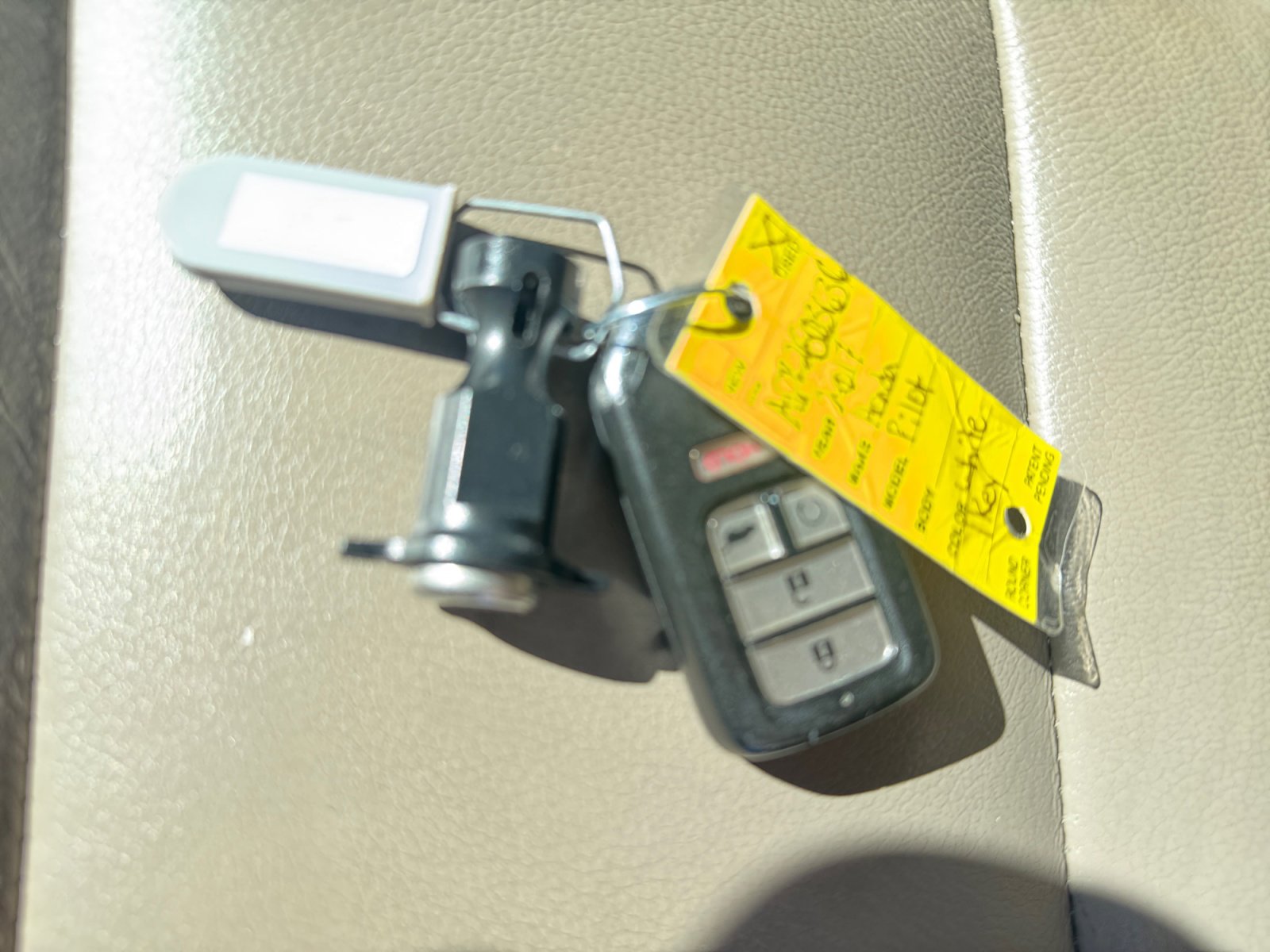 Used 2017 Honda Pilot Touring image 30