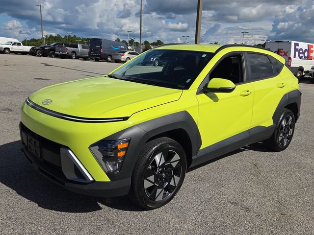 Used 2024 Hyundai Kona SEL AWD/4WD image 3