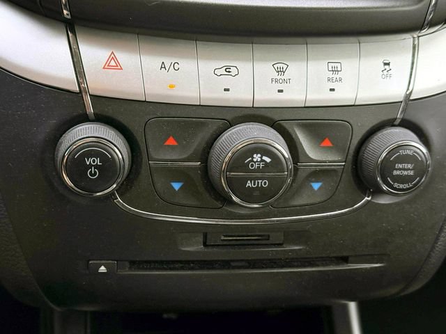 Used 2018 Dodge Journey GT w/ Driver Convenience Group FWD image 30
