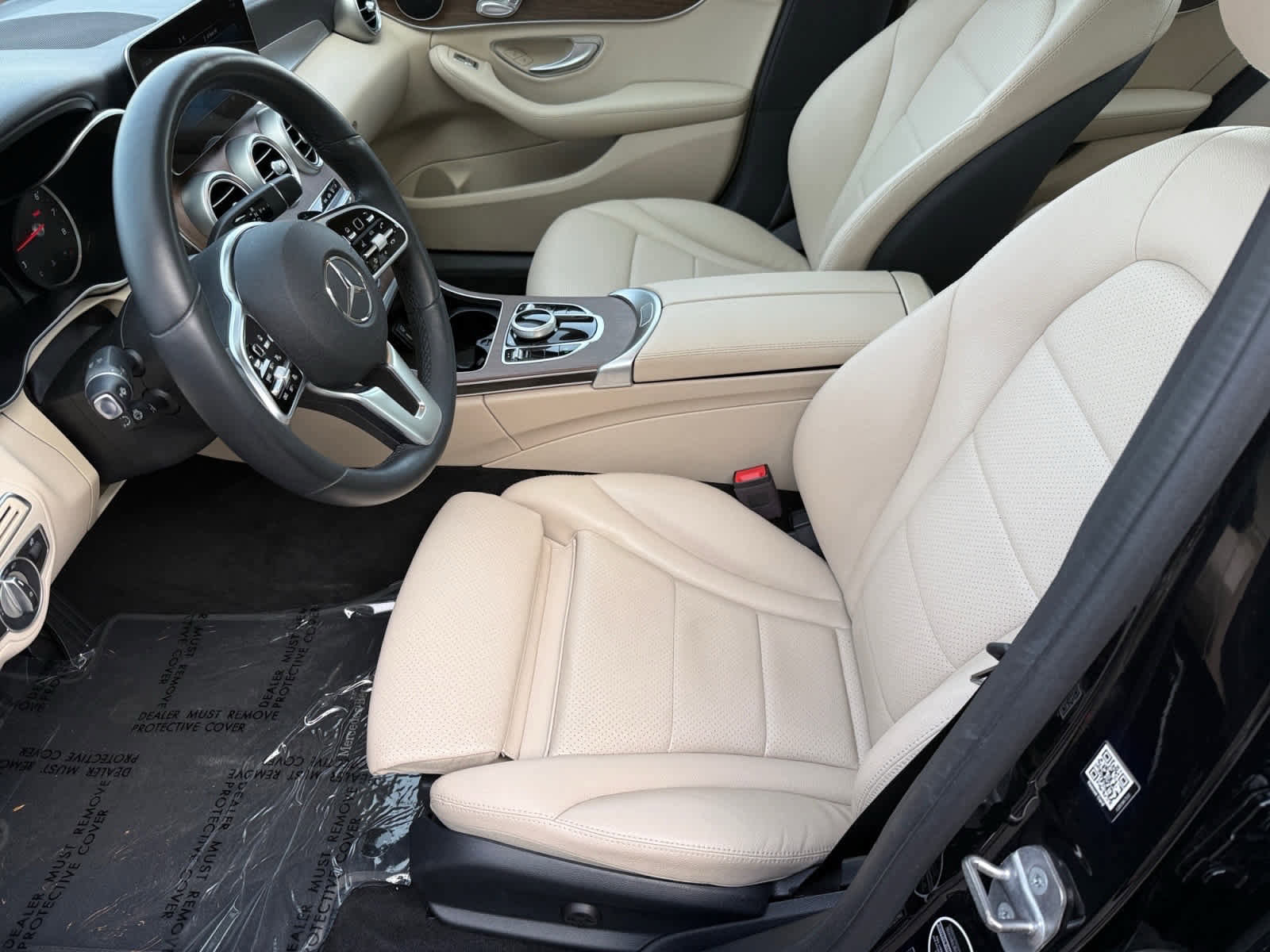 Certified 2020 Mercedes-Benz C 300 4MATIC Sedan image 10