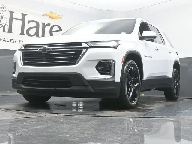 Used 2023 Chevrolet Traverse LT image 4