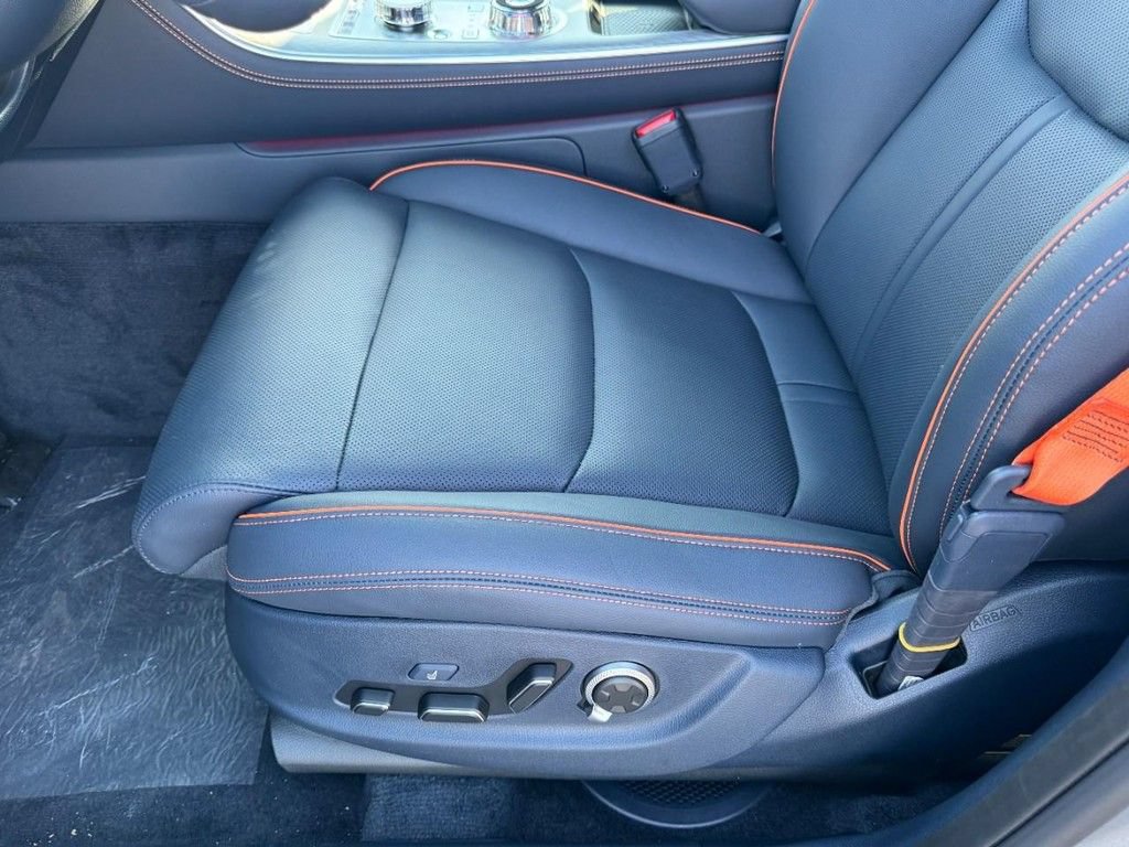 New 2026 Genesis GV70 2.5T Sport Prestige AWD/4WD image 10