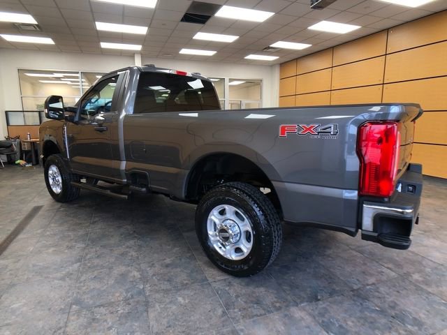 New 2026 Ford F350 XLT image 5