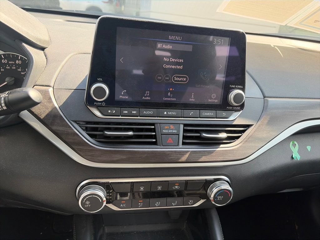 Certified 2023 Nissan Altima 2.5 SV FWD image 16