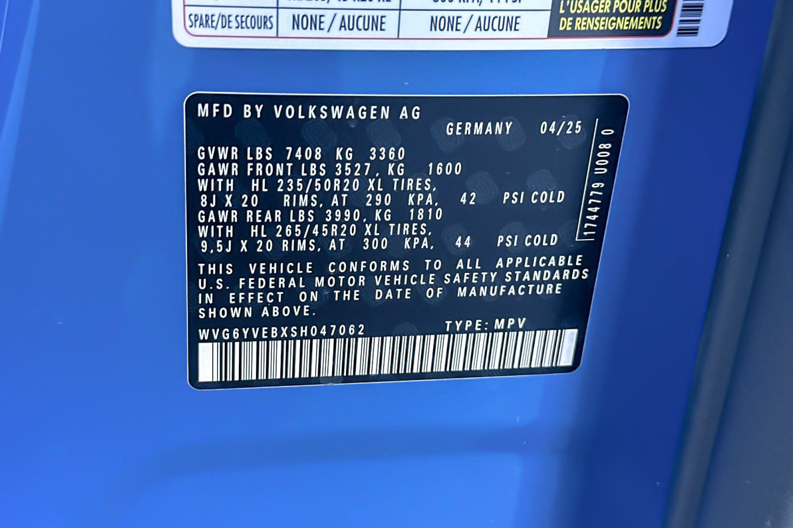 New 2025 Volkswagen ID. Buzz 1st Edition image 25