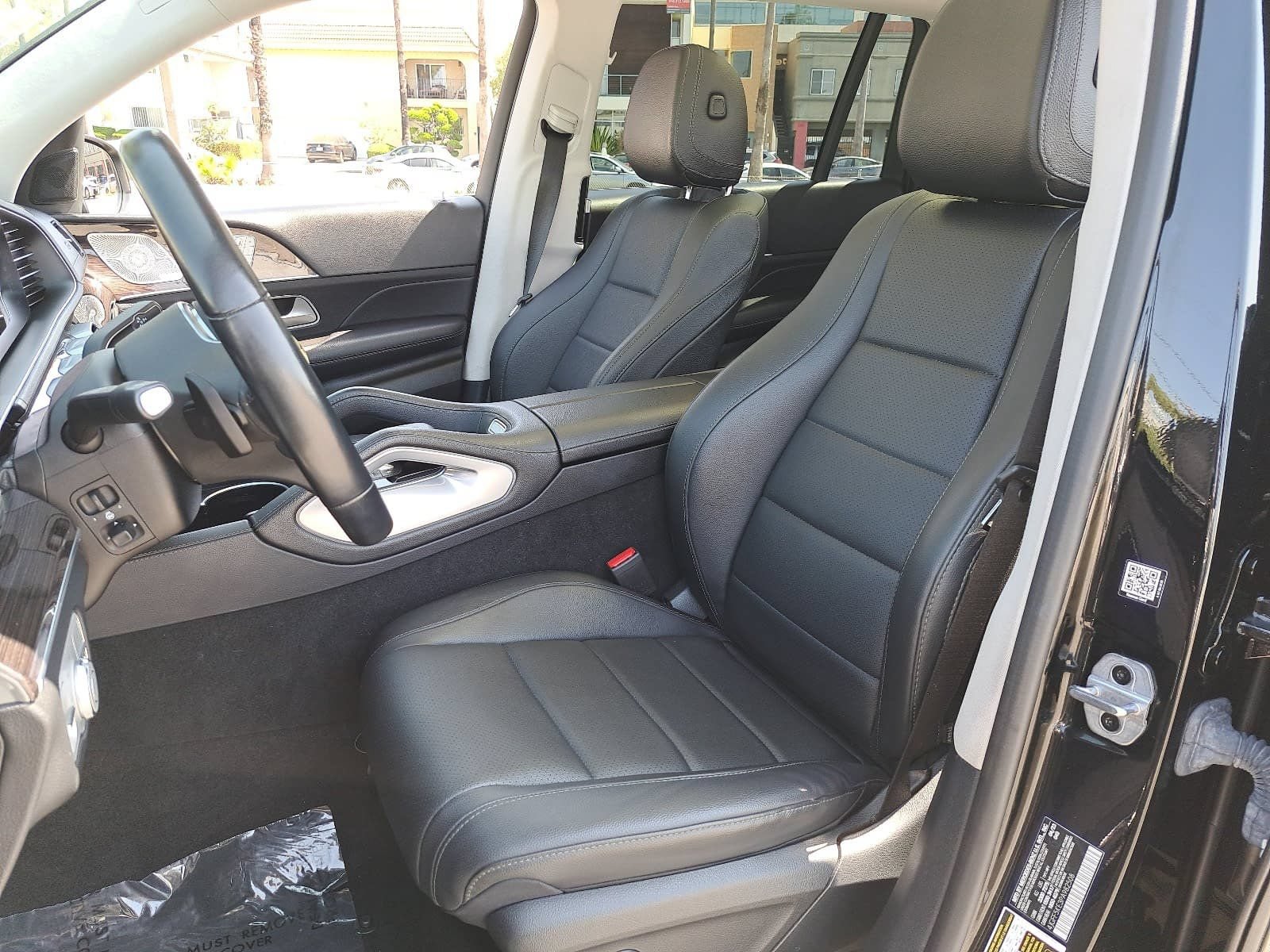 Used 2023 Mercedes-Benz GLS 450 4MATIC image 17