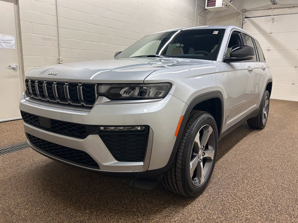 New 2026 Jeep Grand Cherokee Limited image 5