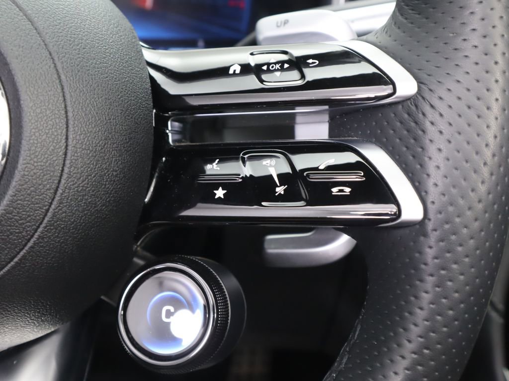 Used 2022 Mercedes-Benz SL 55 AMG 4MATIC image 20