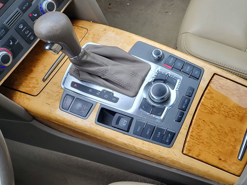 Used 2005 Audi A6 4.2 image 17