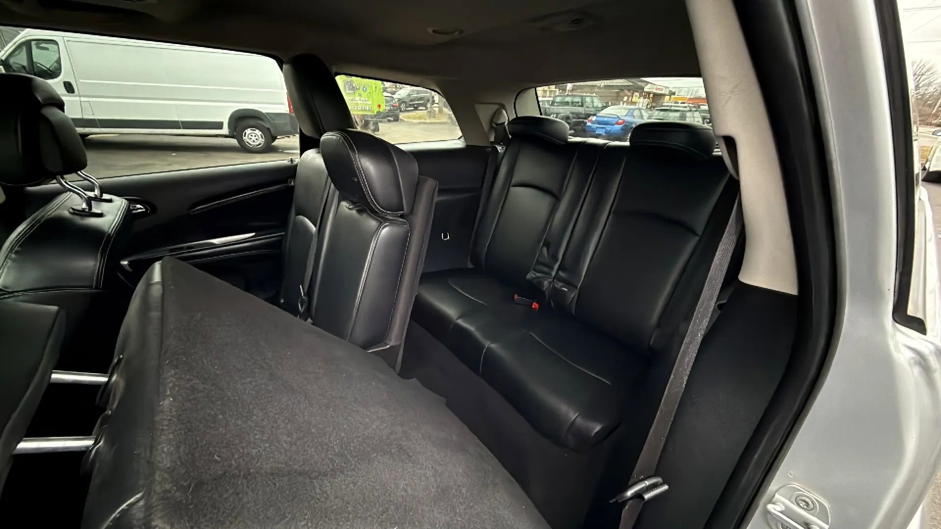 Used 2011 Dodge Journey Lux w/ Flexible Seating Group image 14