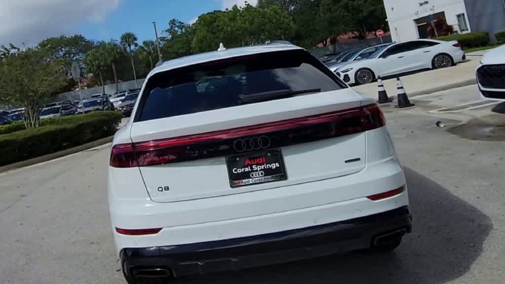 New 2027 Audi Q8 Premium AWD/4WD image 7