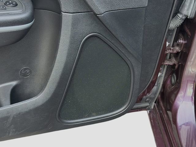 Used 2021 Chrysler 300 Touring RWD image 23