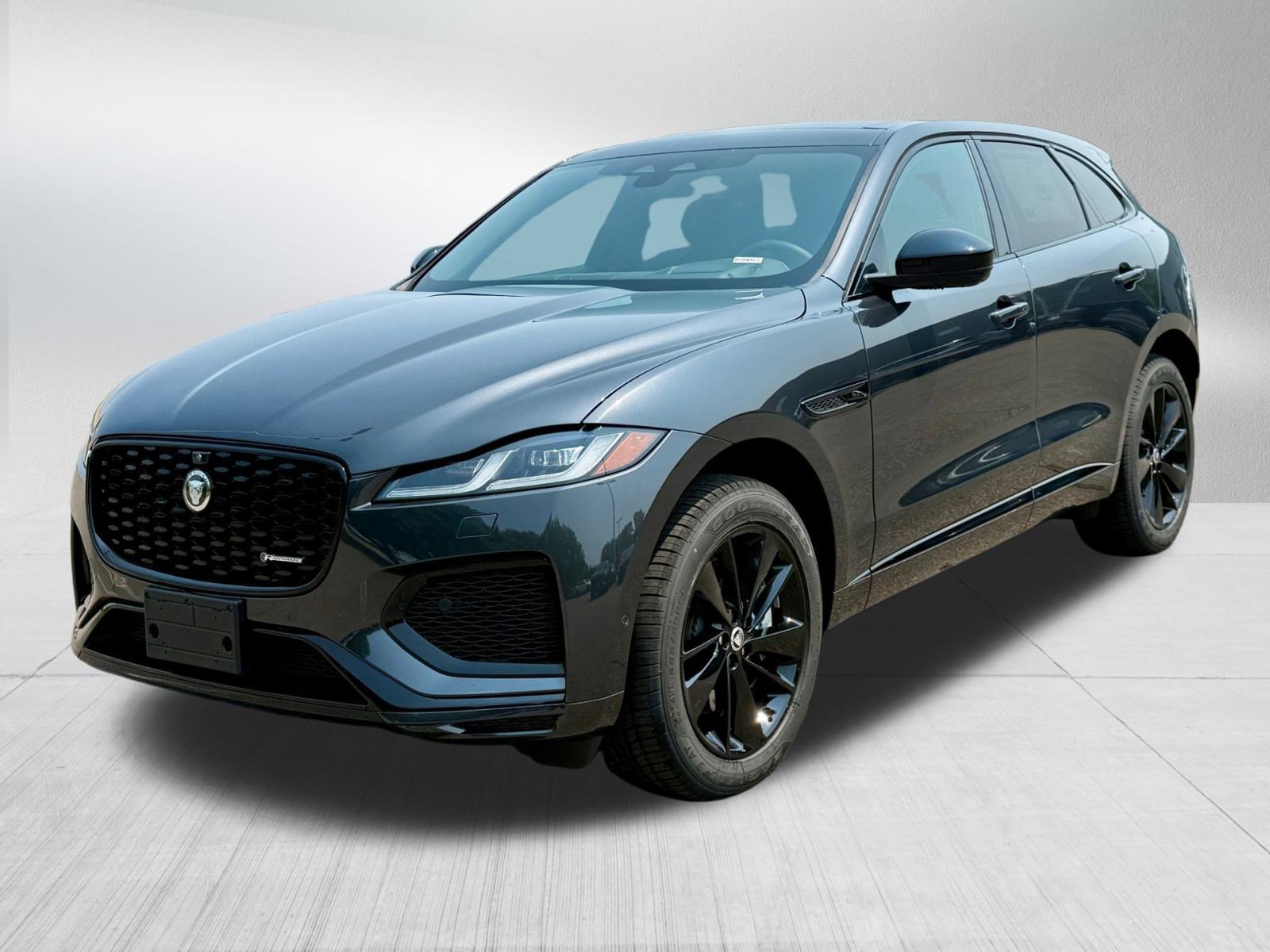 New 2025 Jaguar F-PACE R-Dynamic S image 1