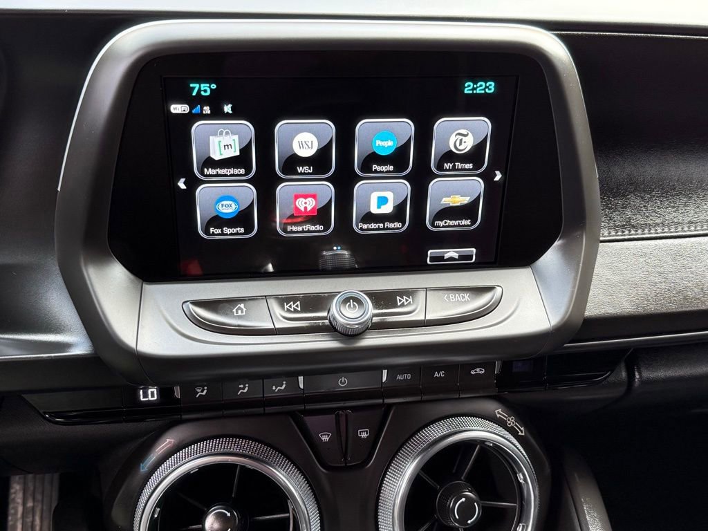 Used 2018 Chevrolet Camaro SS image 26