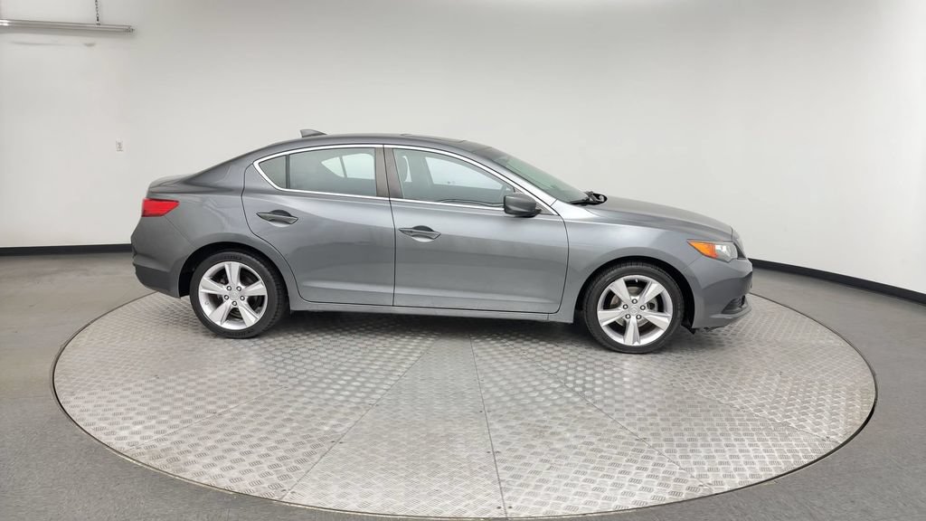 Used 2014 Acura ILX FWD image 9
