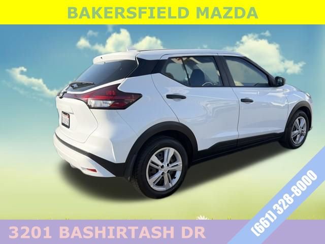 Used 2023 Nissan Kicks S image 5