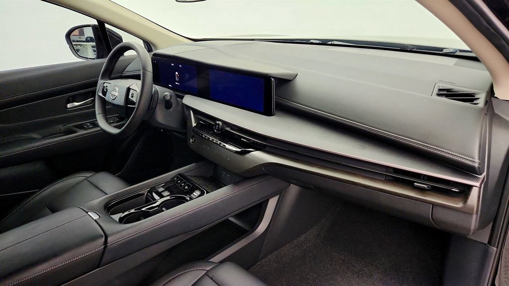 Used 2025 Nissan Murano SV AWD/4WD image 24