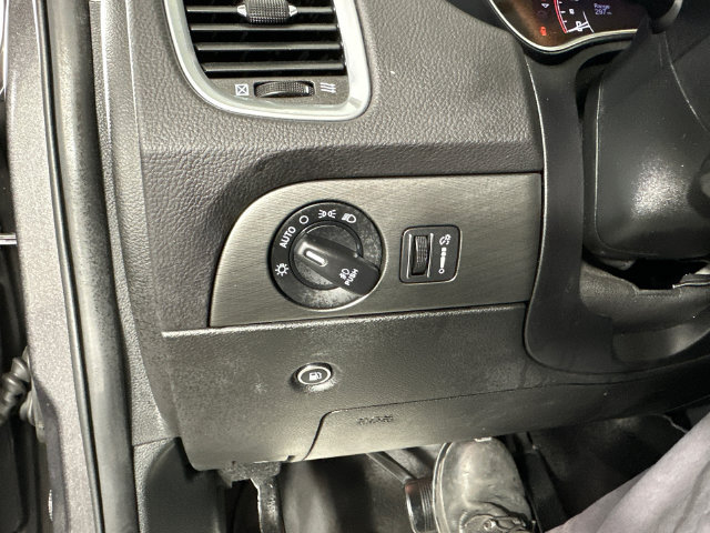 Certified 2018 Dodge Durango Citadel w/ Technology Group AWD/4WD image 20