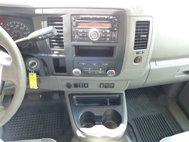 Used 2017 Nissan NV 3500 SV image 31