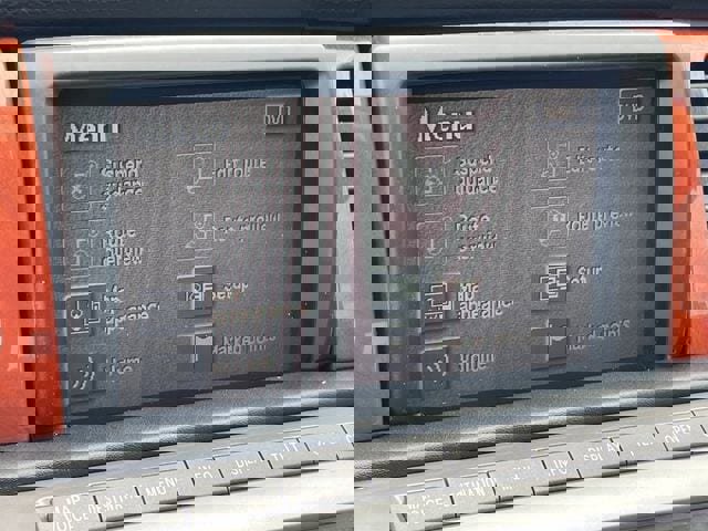 Used 2002 Lexus SC 430 Convertible RWD image 18