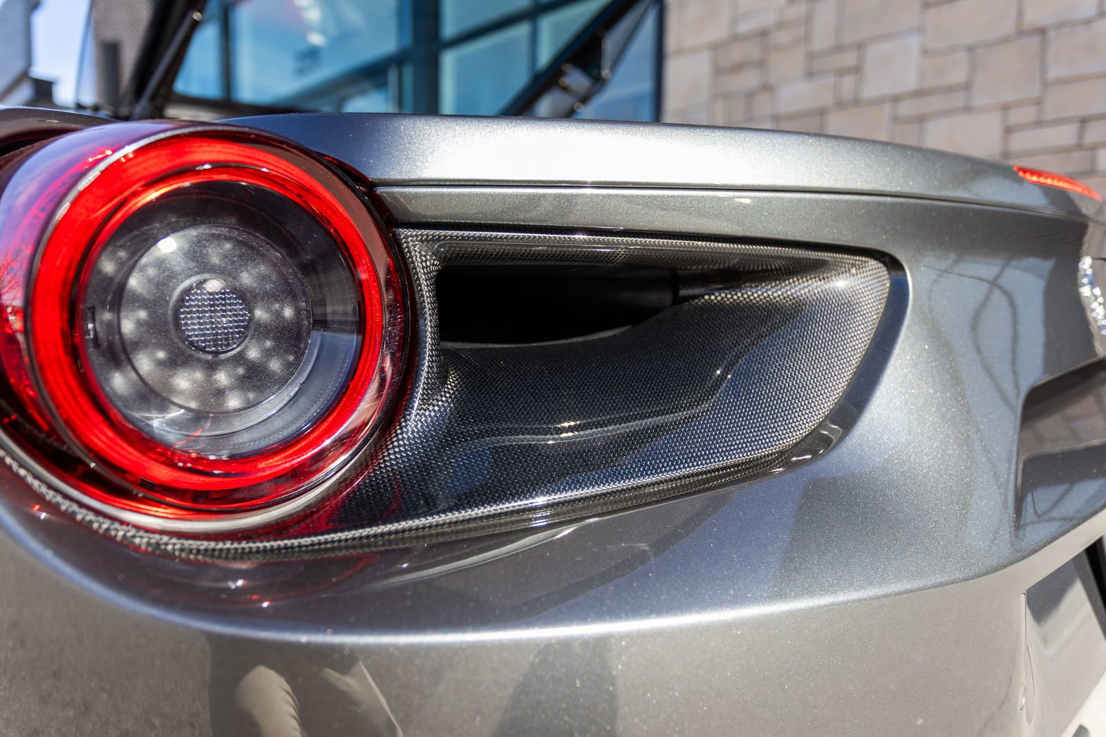 Used 2017 Ferrari 488 GTB image 16