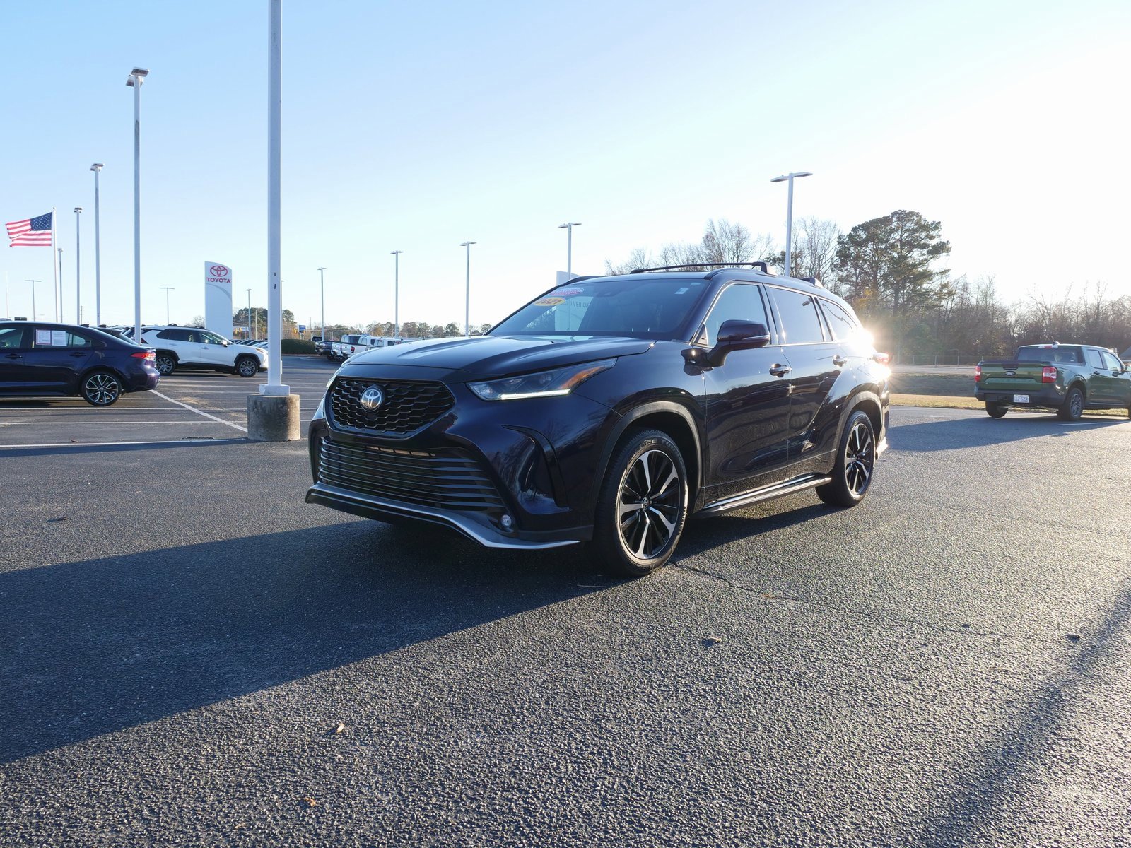 Used 2021 Toyota Highlander XSE image 7