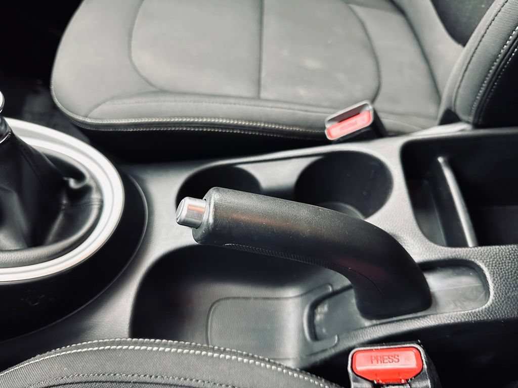 Used 2014 Kia Soul FWD image 33