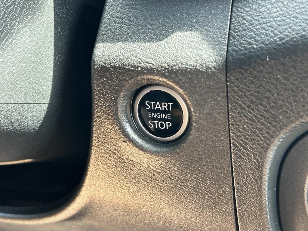 Used 2023 Nissan Frontier S RWD image 31