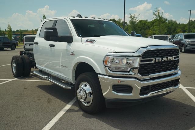New 2024 RAM 3500 SLT w/ Quick Order Package 2YG SLT