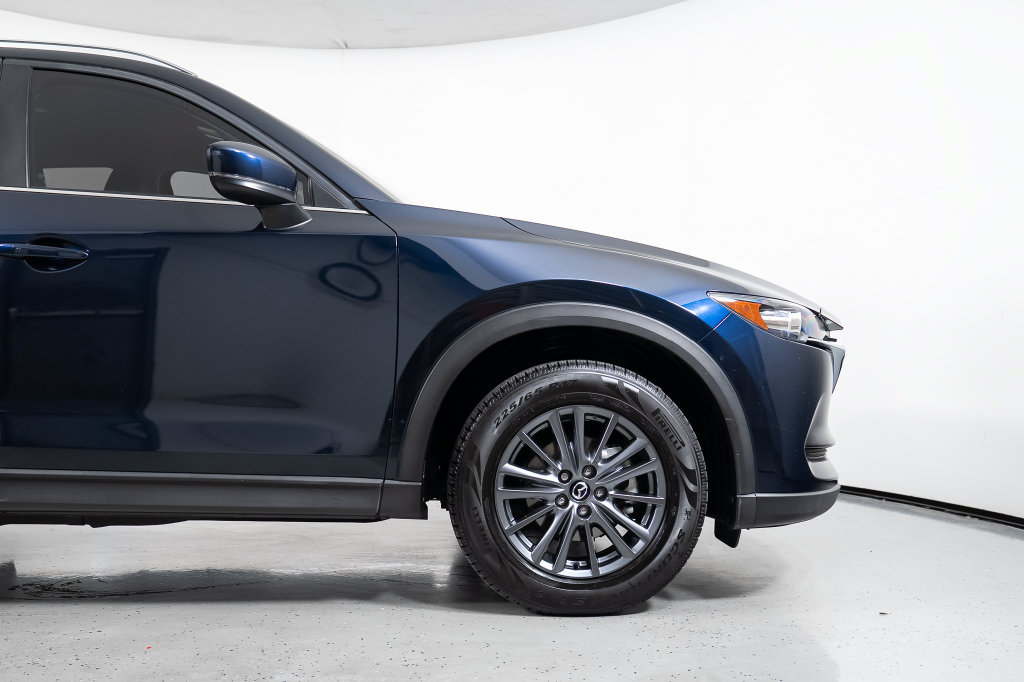 Used 2021 MAZDA CX-5 Touring FWD image 4