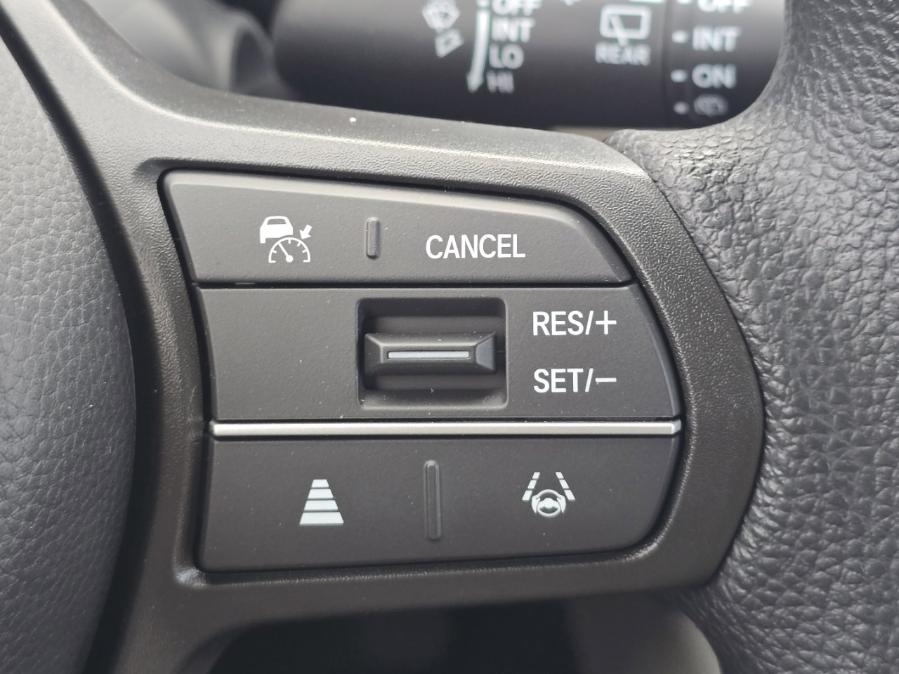 New 2026 Honda HR-V LX image 29