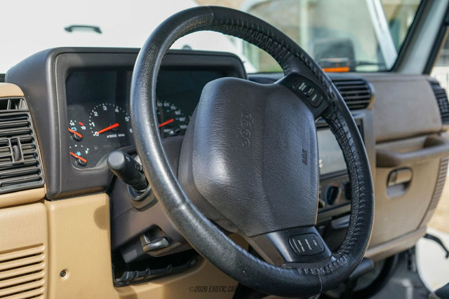 Used 2002 Jeep Wrangler Sahara AWD/4WD image 24