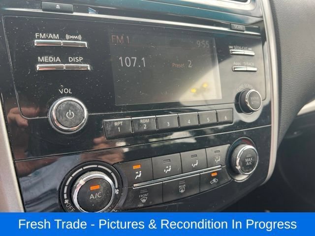 Used 2015 Nissan Altima 2.5 S w/ Special Edition Package FWD image 14