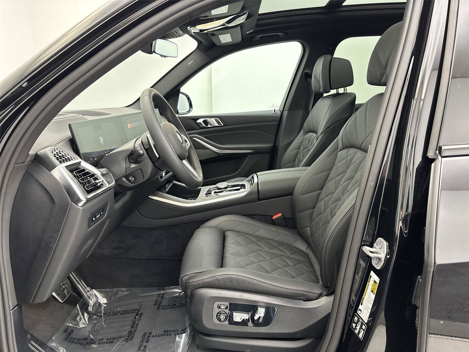 New 2026 BMW X5 xDrive40i w/ M Sport Package AWD/4WD image 25