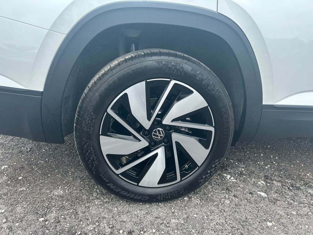 New 2026 Volkswagen Atlas SE image 21