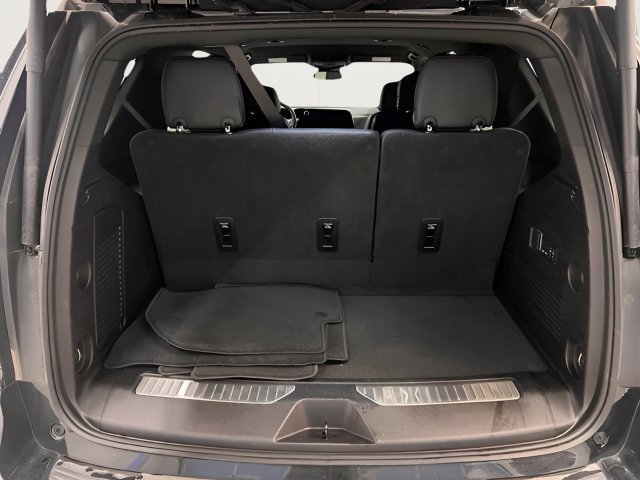 Certified 2025 Chevrolet Tahoe Premier AWD/4WD image 6