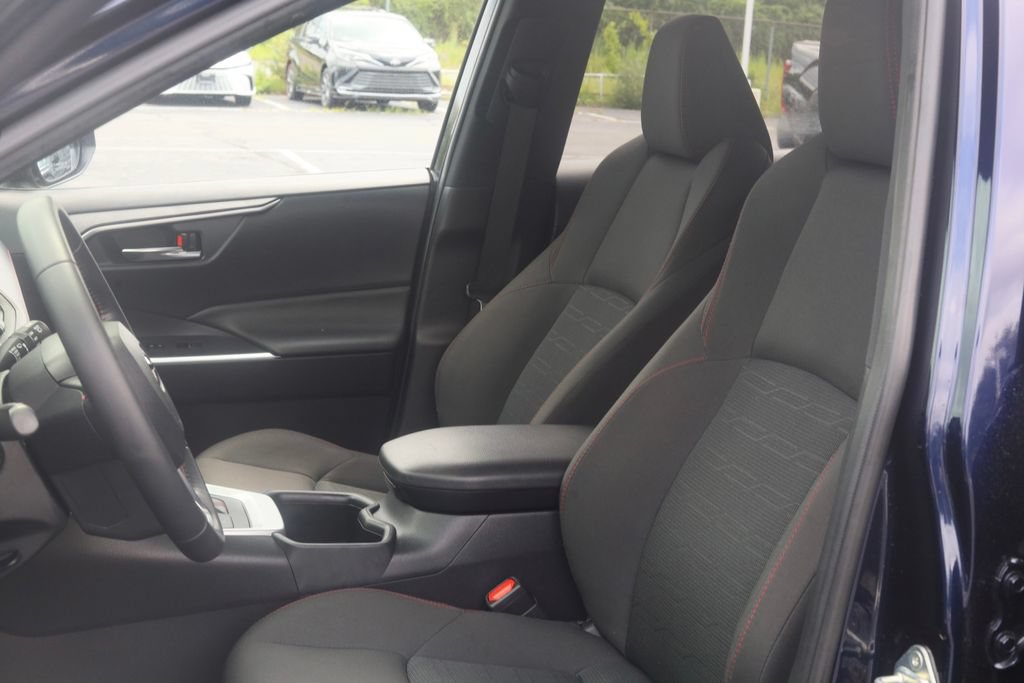 Used 2024 Toyota RAV4 SE AWD/4WD image 25