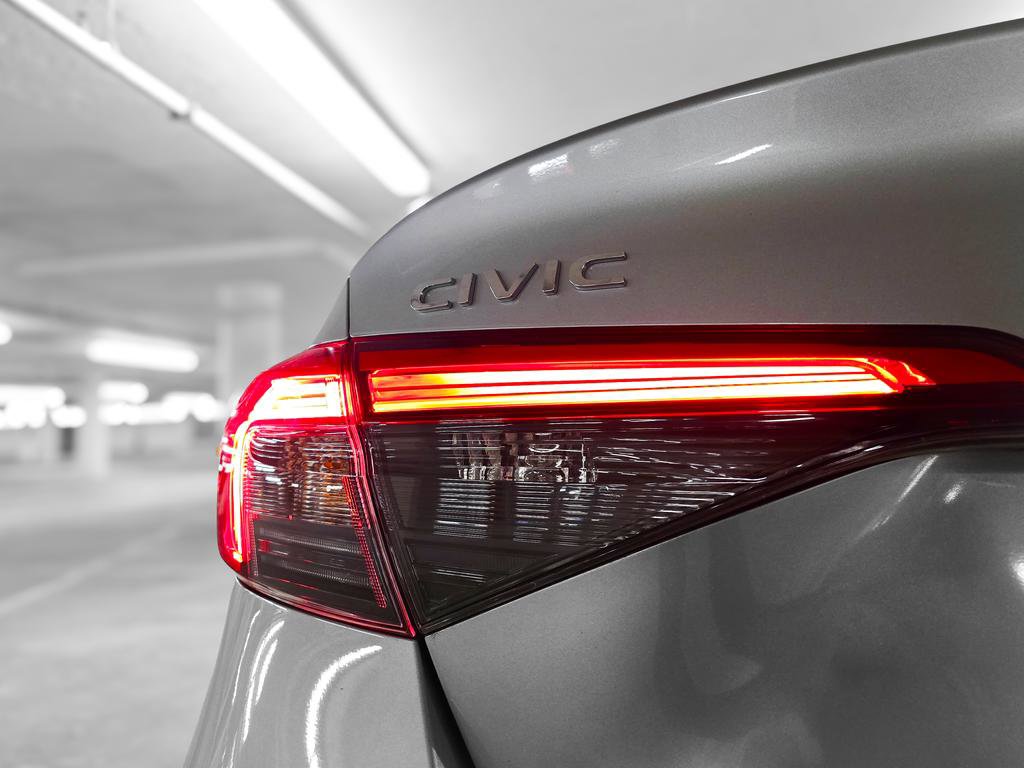 Used 2024 Honda Civic Sport image 10