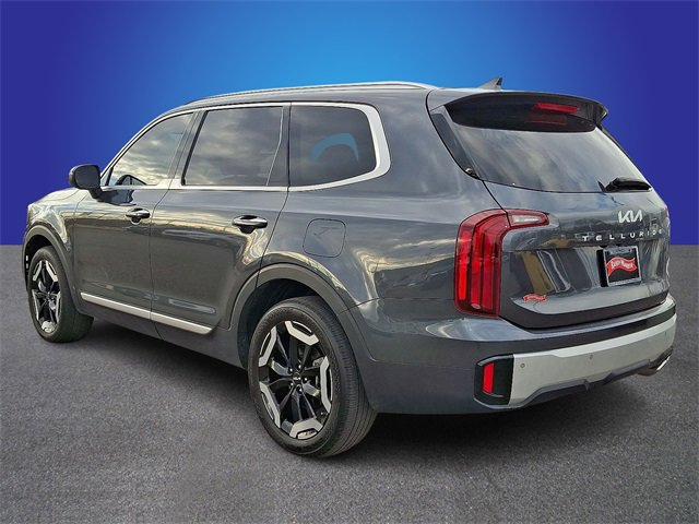 Used 2024 Kia Telluride S image 6